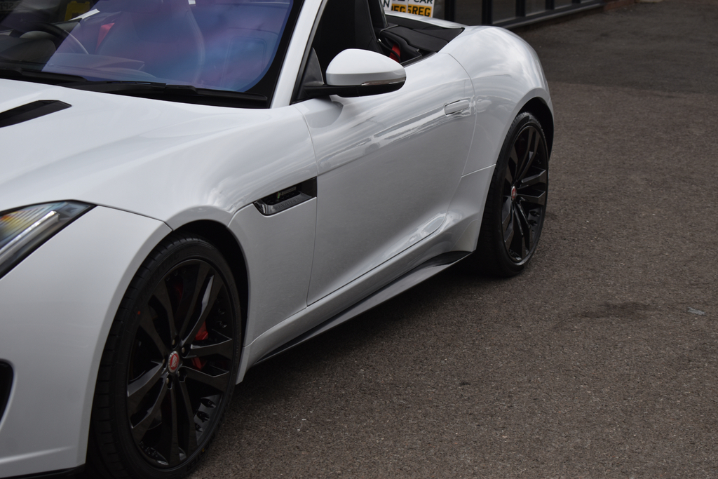 Jaguar F-Type P450 R-dynamic Blue #21