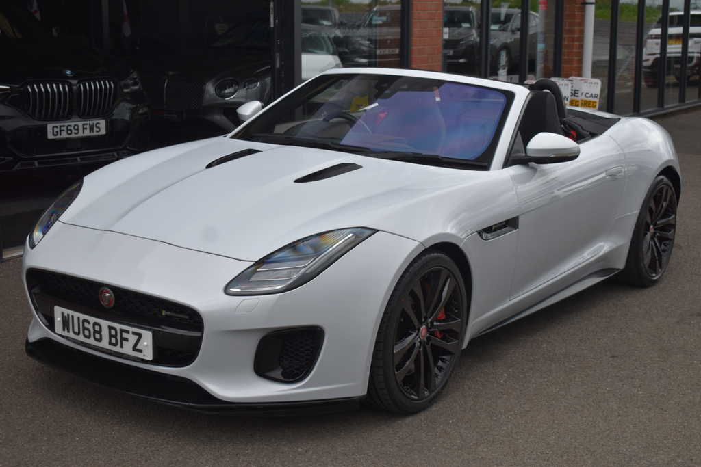 Jaguar F-Type P450 R-dynamic Blue #16