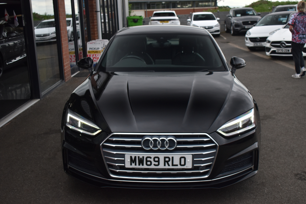 Audi A5 2.0 Tfsi 35 S Line Sportback S Tronic E Black #3