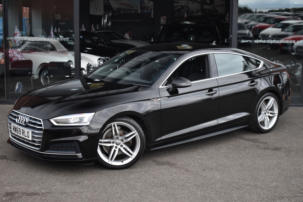 Audi A5 2.0 Tfsi 35 S Line Sportback S Tronic E Black #4