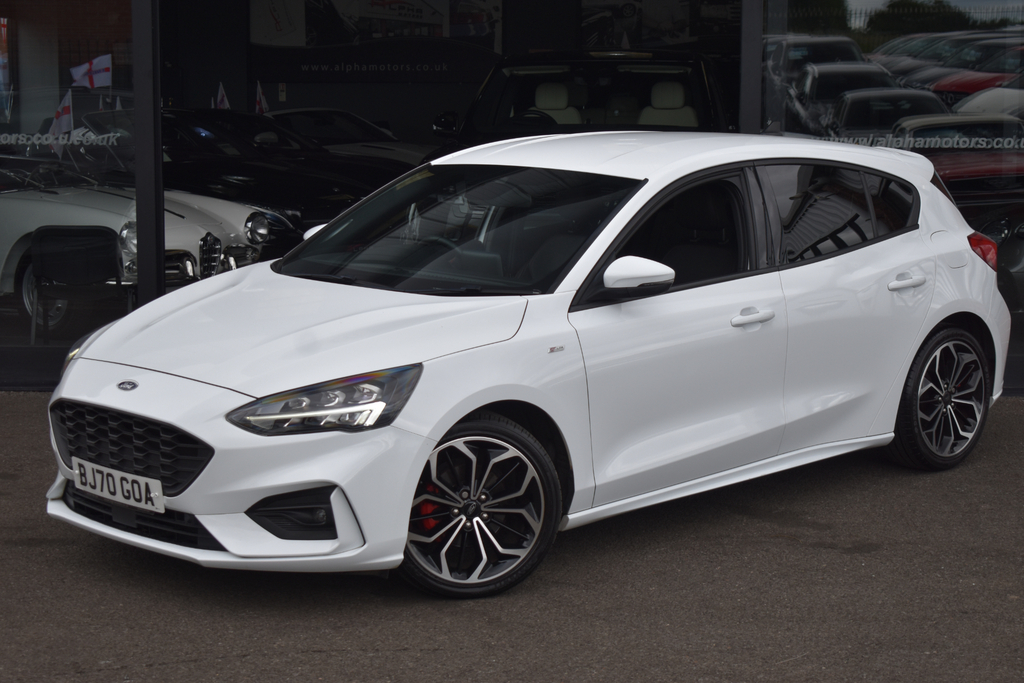 Ford Focus 1.0T Ecoboost Mhev St-line X Edition Hatchback White #4