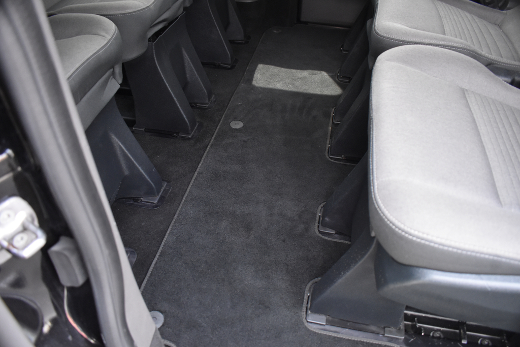 Ford Tourneo Custom 2.0 320 Ecoblue Titanium Minibus Double Cab Di Grey #29