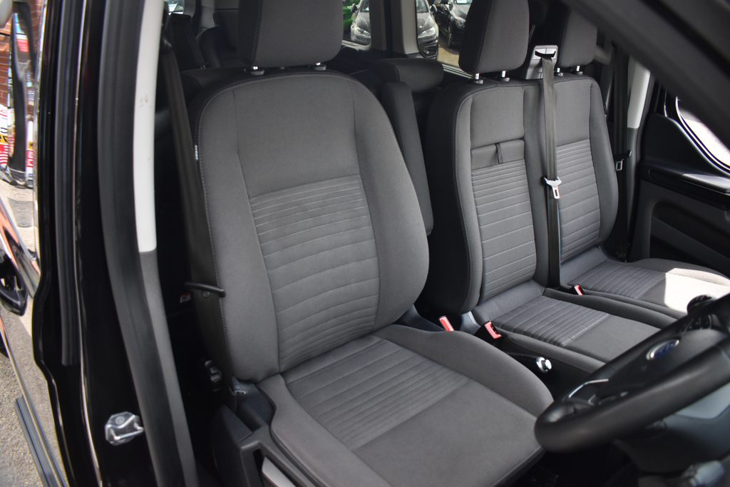 Ford Tourneo Custom 2.0 320 Ecoblue Titanium Minibus Double Cab Di Grey #24