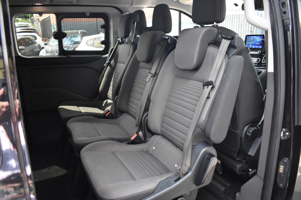 Ford Tourneo Custom 2.0 320 Ecoblue Titanium Minibus Double Cab Di Grey #27
