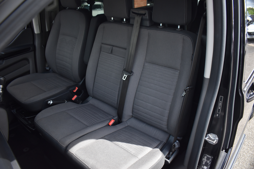 Ford Tourneo Custom 2.0 320 Ecoblue Titanium Minibus Double Cab Di Grey #33