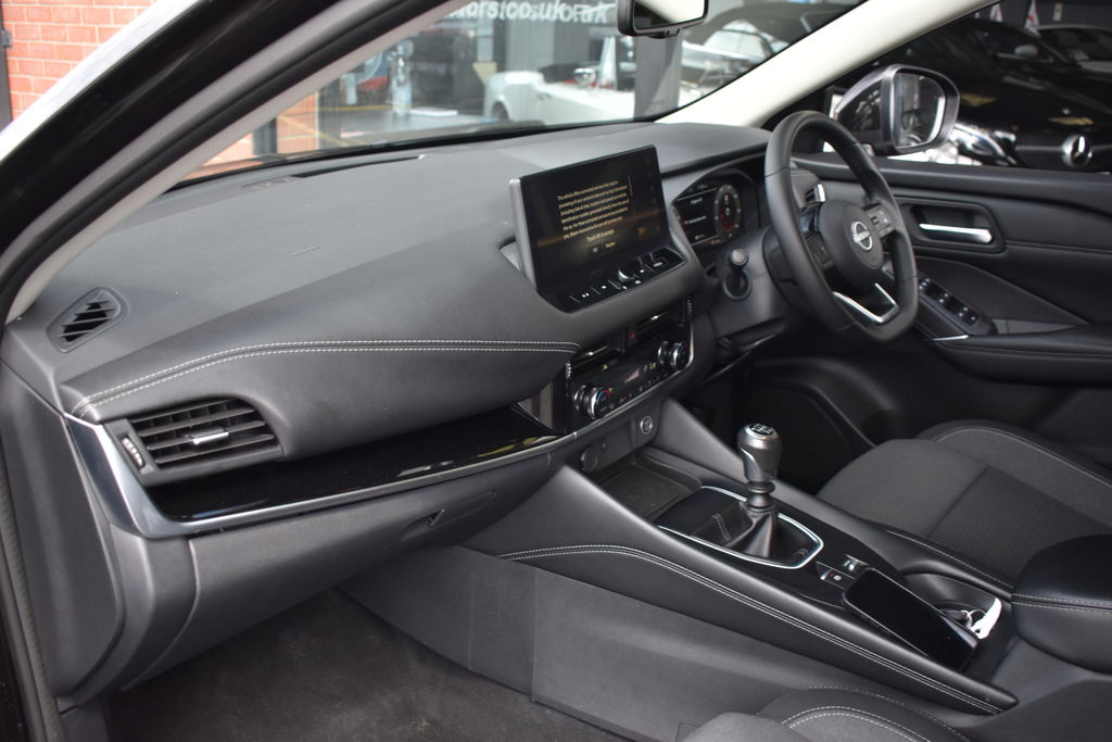 Nissan Qashqai Hatchback  #33