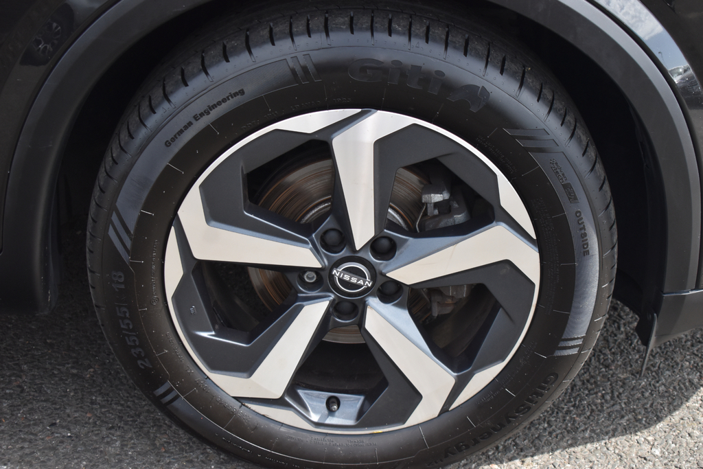 Nissan Qashqai Hatchback  #66