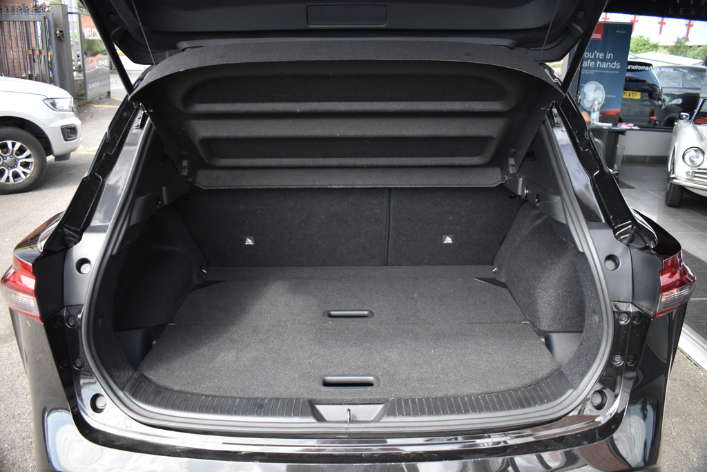 Nissan Qashqai Hatchback  #41