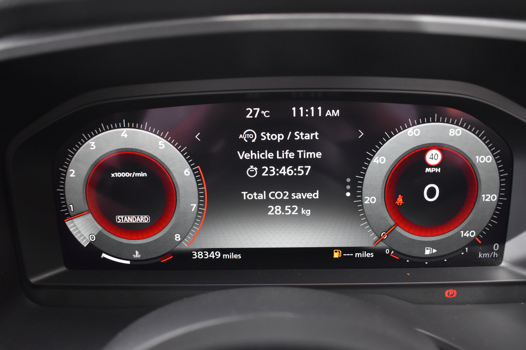 Nissan Qashqai Hatchback  #47