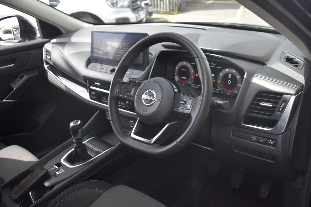 Nissan Qashqai Hatchback  #22