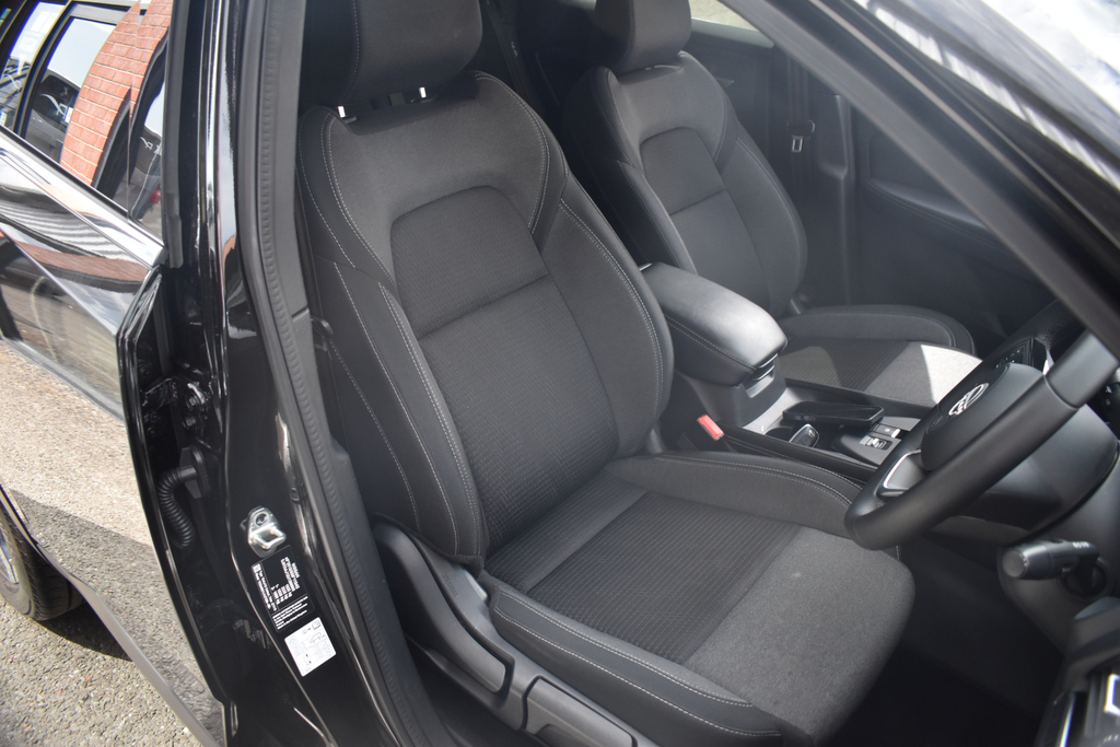 Nissan Qashqai Hatchback  #23