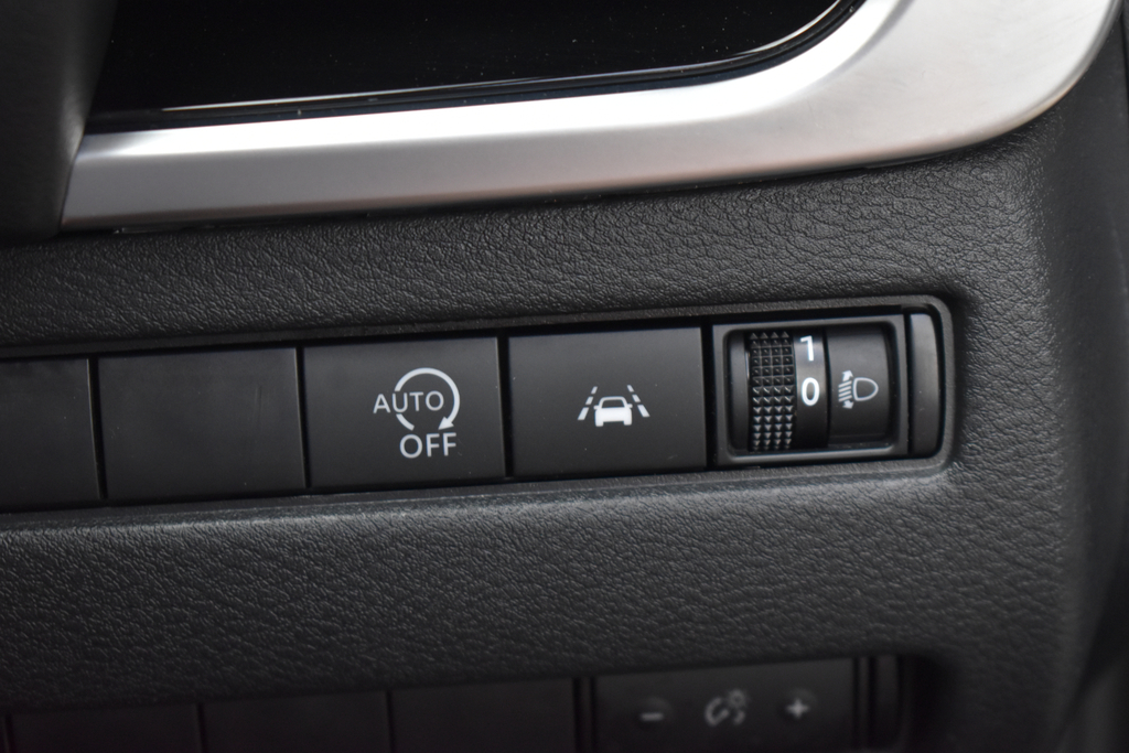 Nissan Qashqai Hatchback  #45