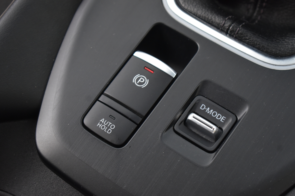 Nissan Qashqai Hatchback  #63