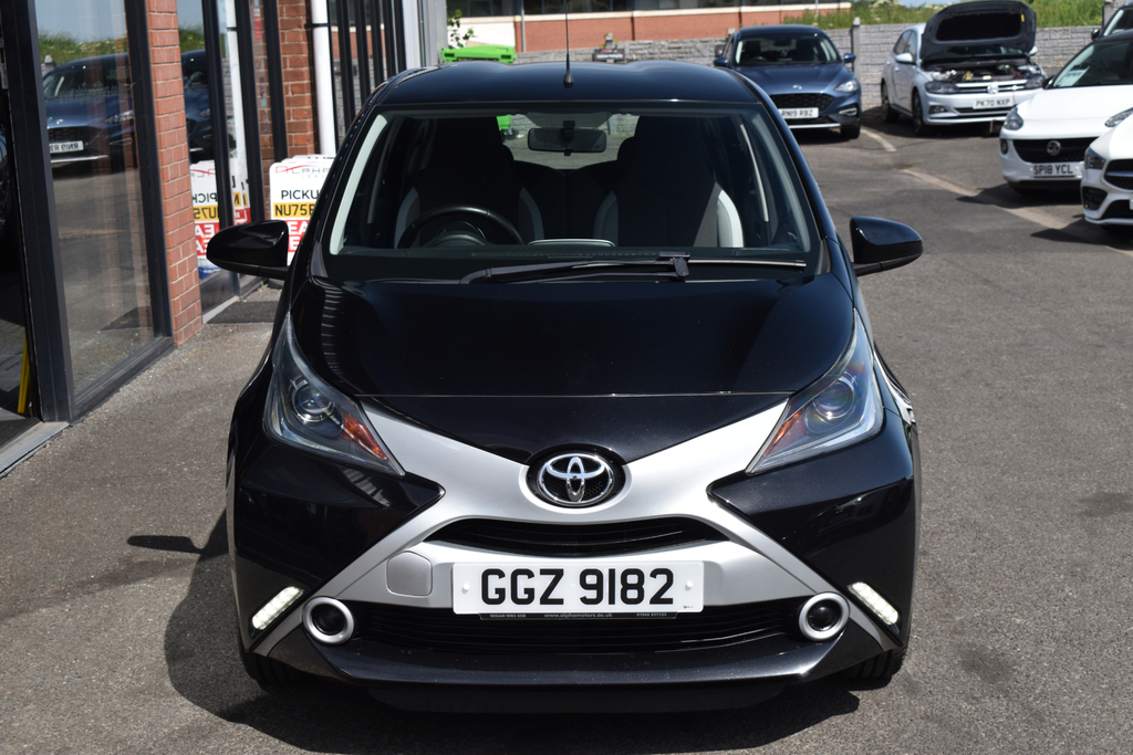 Toyota Aygo 1.0 Vvt-i X-play Hatchback Euro  #3