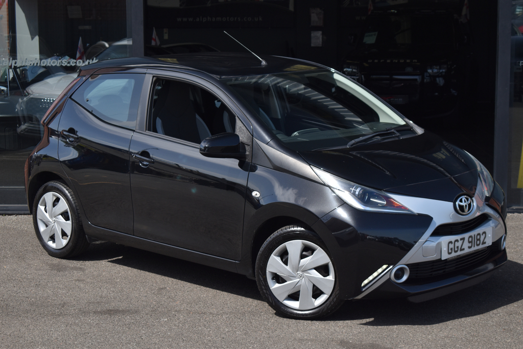 Toyota Aygo 1.0 Vvt-i X-play Hatchback Euro 