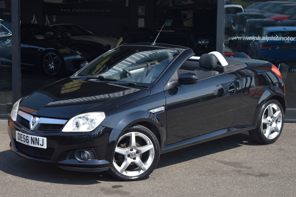 Vauxhall Tigra 1.4I 16V Exclusiv Convertible A  #4