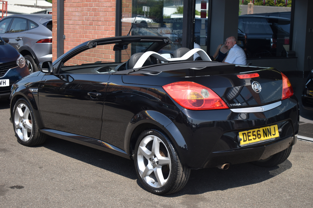 Vauxhall Tigra 1.8I 16V Exclusiv Ac Blue #17