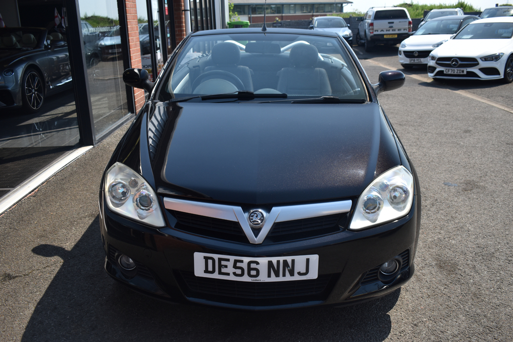 Vauxhall Tigra 1.4I 16V Exclusiv Convertible A  #3