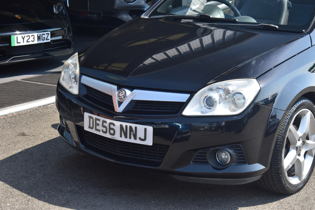 Vauxhall Tigra 1.8I 16V Exclusiv Ac Blue #18