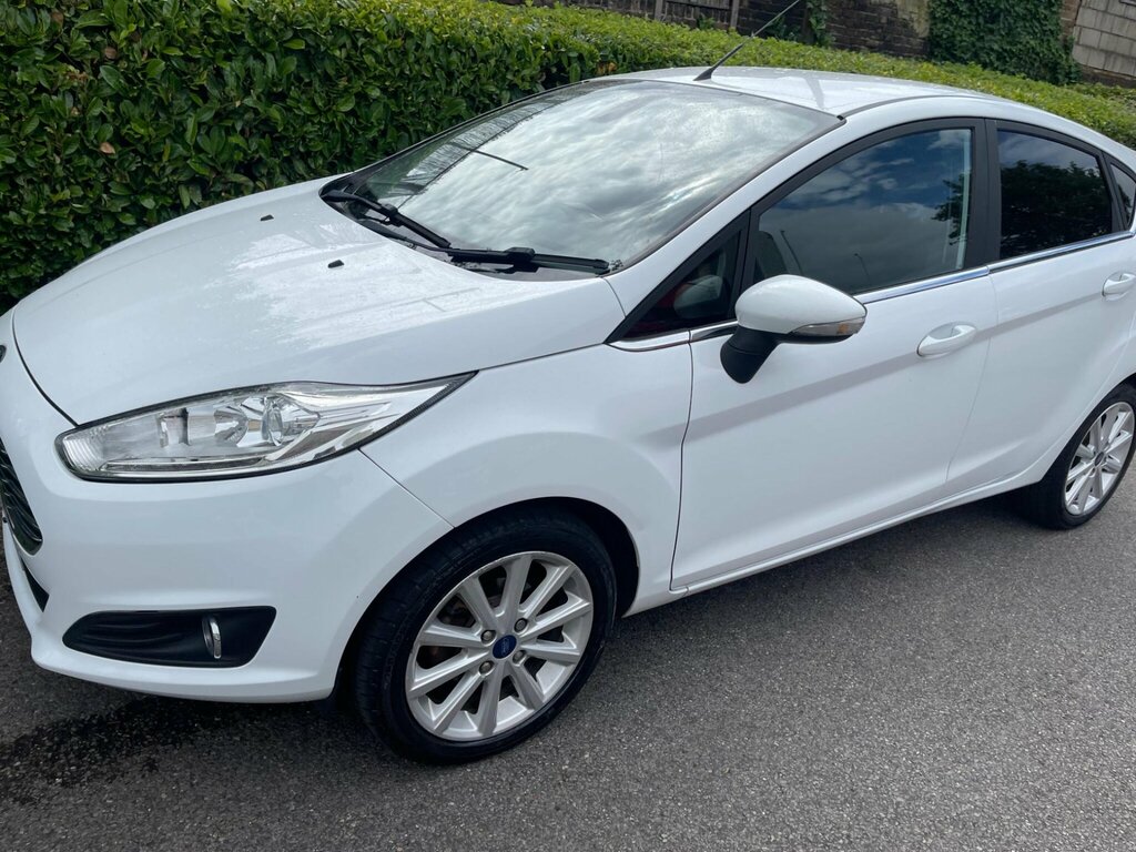 Ford Fiesta 1.6 Titanium Powershift Euro 6 White #4