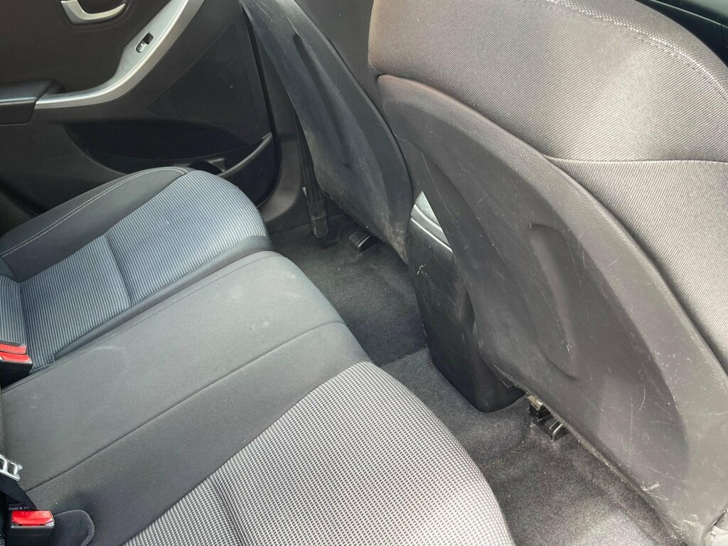 Hyundai I30 Crdi Active White #19