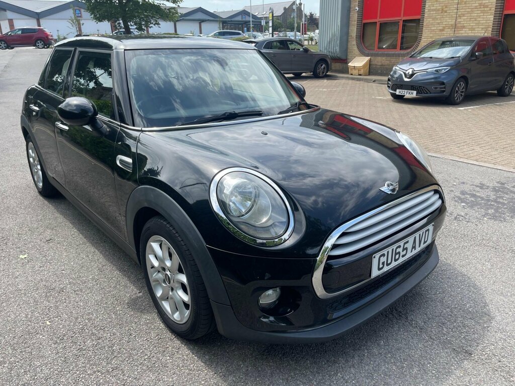 Mini Hatch 1.5 Cooper D Euro 6 Ss Black