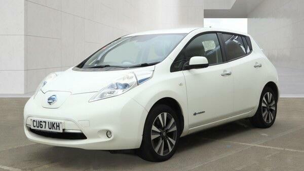 Nissan Leaf Tekna White