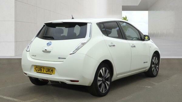Nissan Leaf Tekna White #4