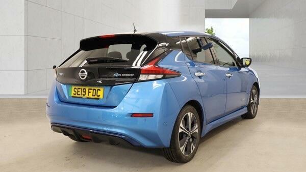 Nissan Leaf Tekna Blue #4