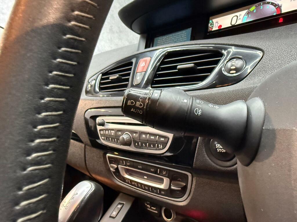 Renault Grand Scenic Dynamique Tomtom Black #19