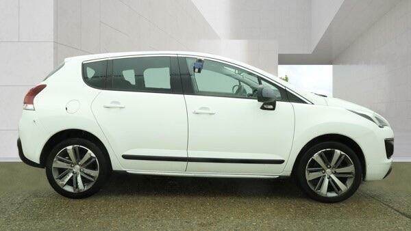 Peugeot 3008 Hdi Active White #7