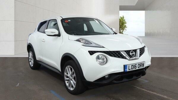 Nissan Juke N-connecta White #5