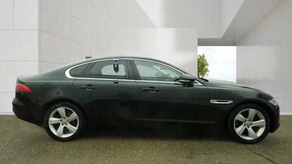 Jaguar XF  Black #10