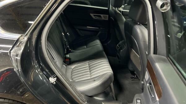 Jaguar XF Portfolio Black #3