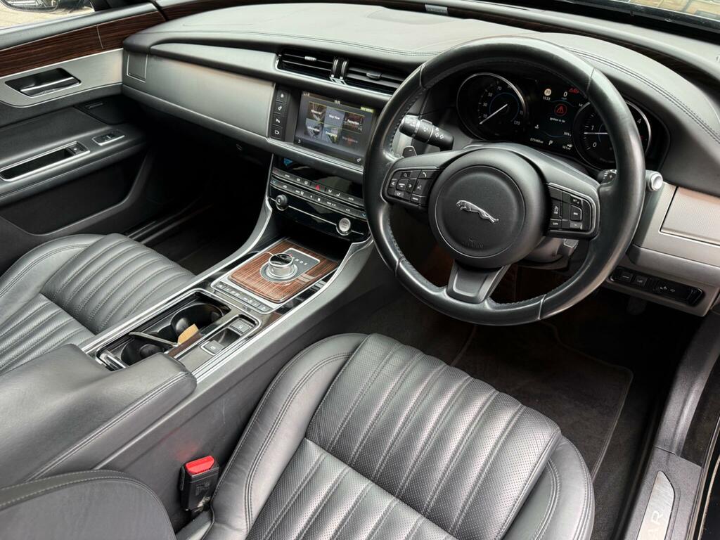 Jaguar XF 2.0D Portfolio Euro 6 Ss WA16XVF Black #2