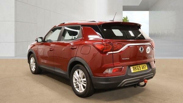 SsangYong Korando Pioneer Red #6