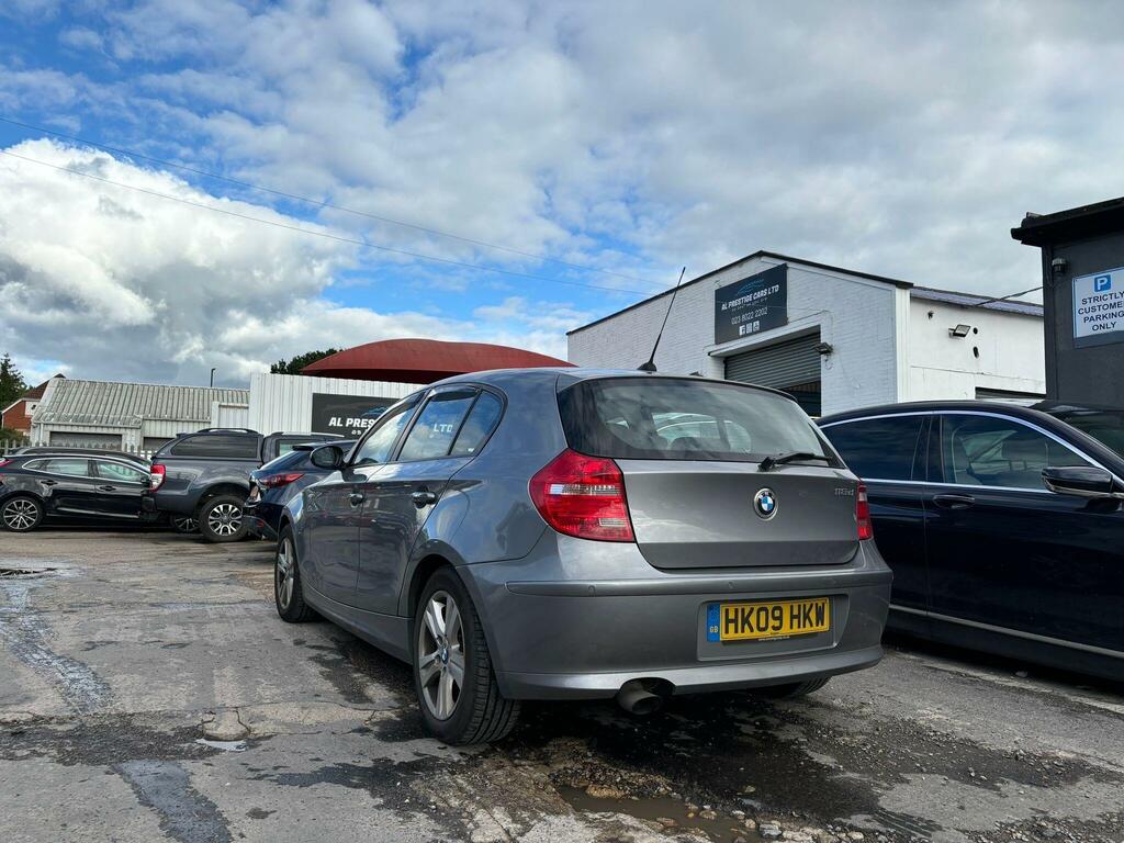BMW 1 Series 2.0 118D Se Steptronic Euro 5 Grey #4