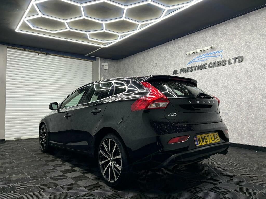Volvo V40 1.5 T3 Inscription Euro 6 Ss KW67LKG Black #5
