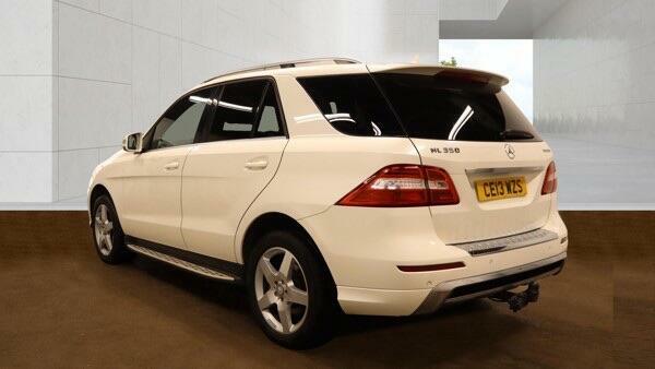 Mercedes-Benz M Class Amg Sport White #6