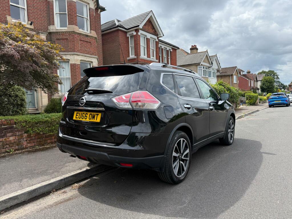 Nissan X-Trail Tekna Black #6
