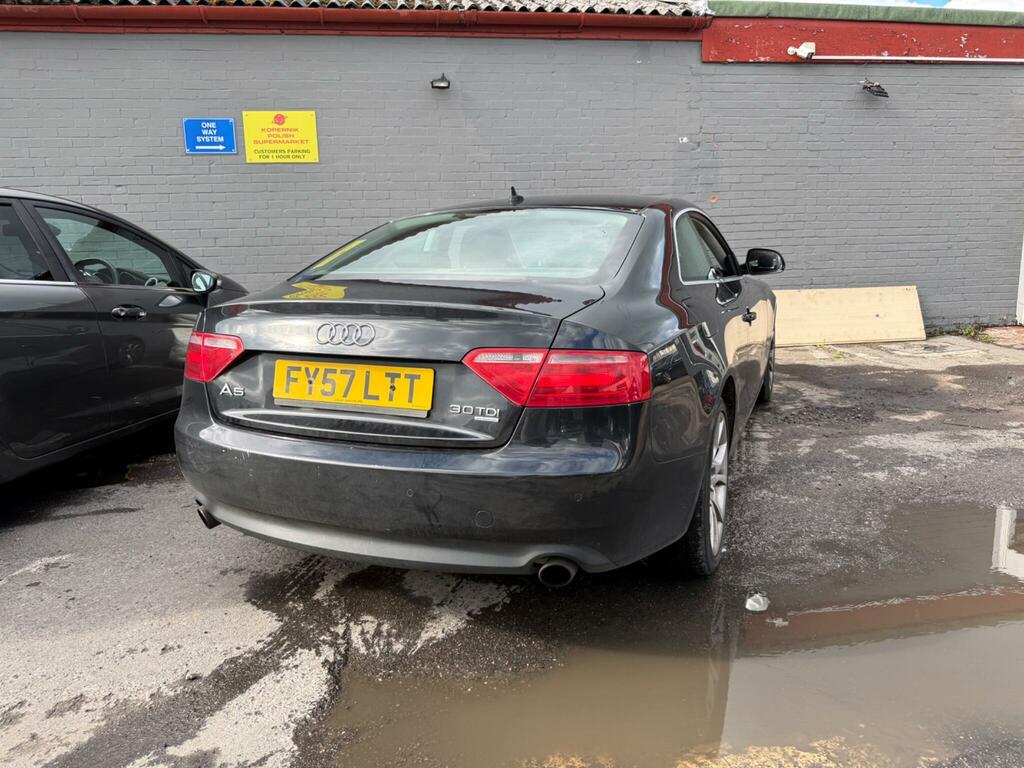 Audi A5 Sport Black #4