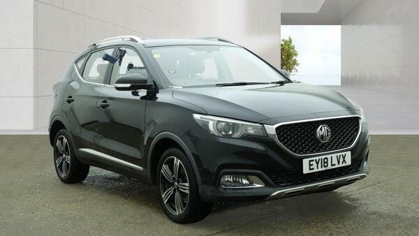 MG ZS Exclusive Black #5