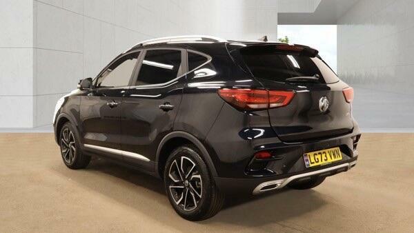 MG ZS Exclusive Black #6