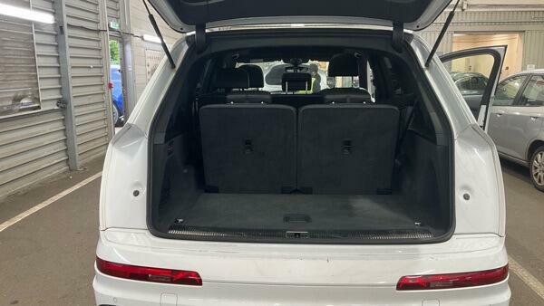 Audi Q7 3L S Line Grey #12