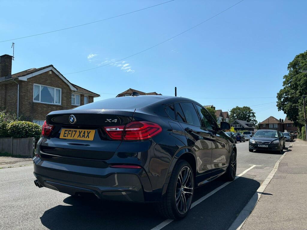 BMW X4 M M Sport Black #2