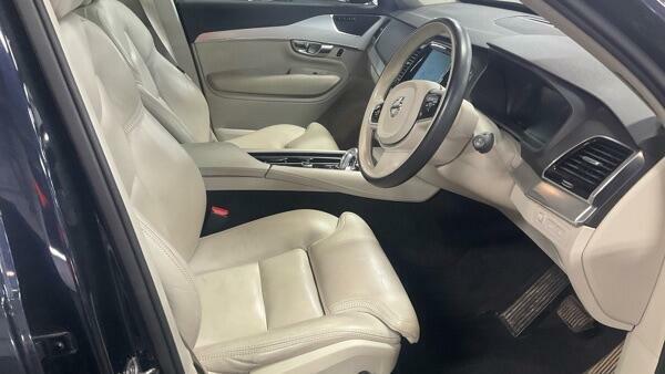 Volvo XC90 Momentum Pro Blue #2