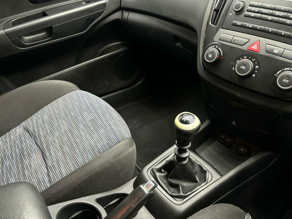 Kia Ceed 1.6 Gs Brown #6