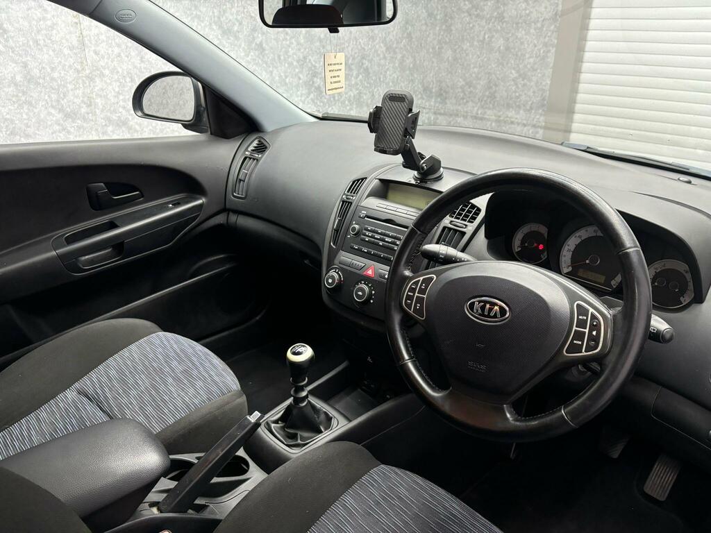 Kia Ceed 1.6 Gs Brown #3