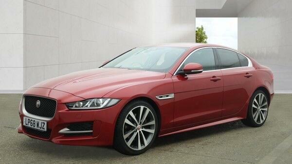 Jaguar XE R-sport Red