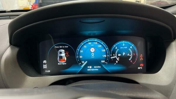 Jaguar XE D Prestige Awd #13